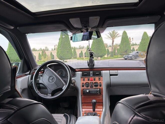 Mercedes E 240 1998, 470,000 km - 2.4 l - Gəncə
