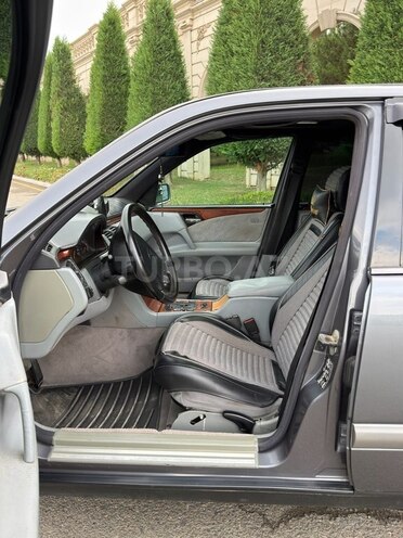 Mercedes E 240 1998, 470,000 km - 2.4 l - Gəncə