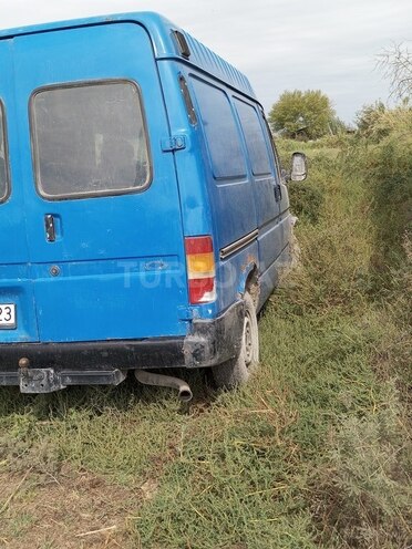 Ford Transit 1998, 253,999 km - 2.4 l - Saatlı