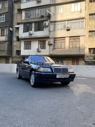 Mercedes C 250 1998, 308,000 km - 2.5 l - Bakı