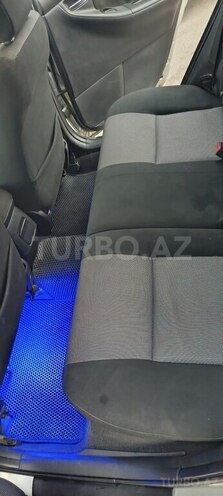 Toyota Corolla 2006, 228,130 km - 1.4 l - Bakı