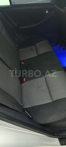 Toyota Corolla 2006, 228,130 km - 1.4 l - Bakı