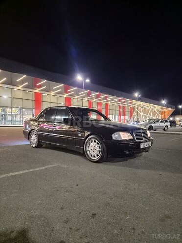 Mercedes C 220 1998, 594,945 km - 2.2 l - Lənkəran