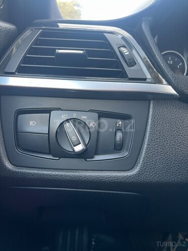 BMW 330 2015, 211,100 km - 2.0 l - Bakı