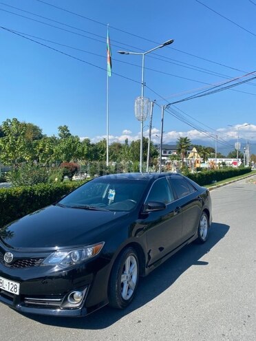 Toyota Camry 2012, 297,729 km - 2.5 l - Balakən
