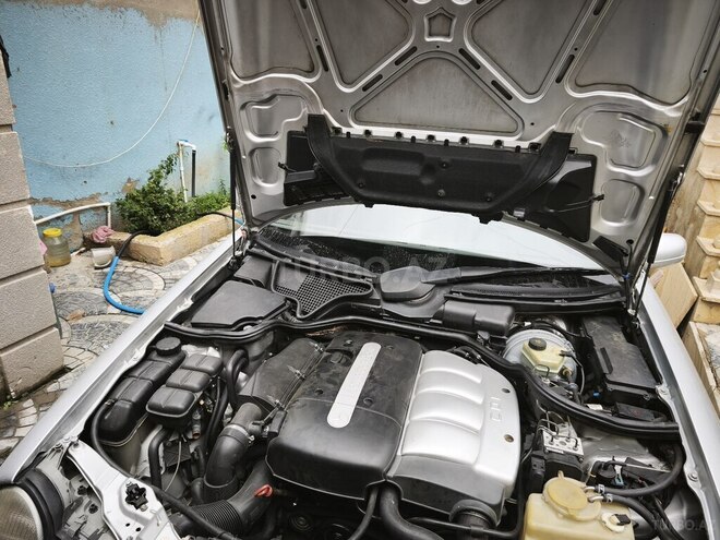 Mercedes E 220 2000, 420,550 km - 2.2 л - Bakı