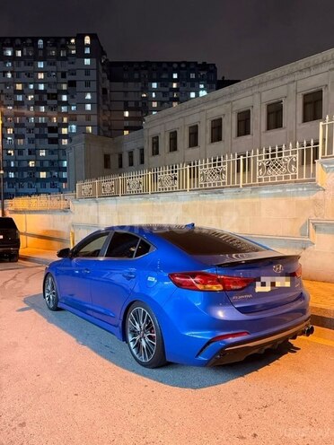 Hyundai Elantra 2017, 123,919 km - 1.6 л - Bakı
