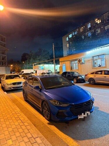 Hyundai Elantra 2017, 123,919 km - 1.6 л - Bakı