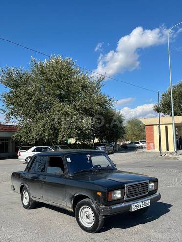 LADA (VAZ) 2107 2011, 150,000 km - 1.6 л - Yevlax