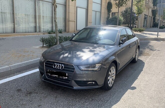 Audi A4 2014, 134,000 km - 1.8 l - Bakı