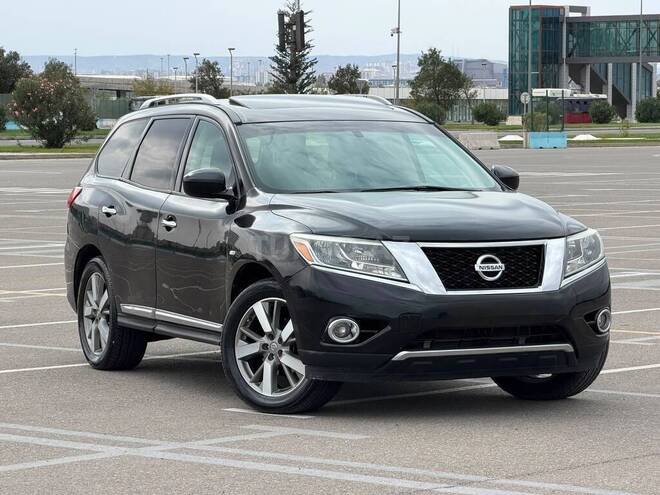 Nissan Pathfinder 2013, 195,600 km - 3.5 l - Bakı