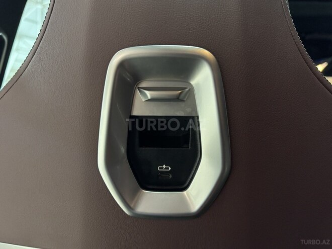 BMW i7 M70 2023, 89,000 km - 0.0 l - Bakı