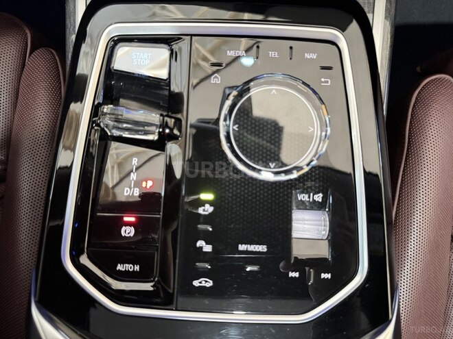 BMW i7 M70 2023, 89,000 km - 0.0 l - Bakı