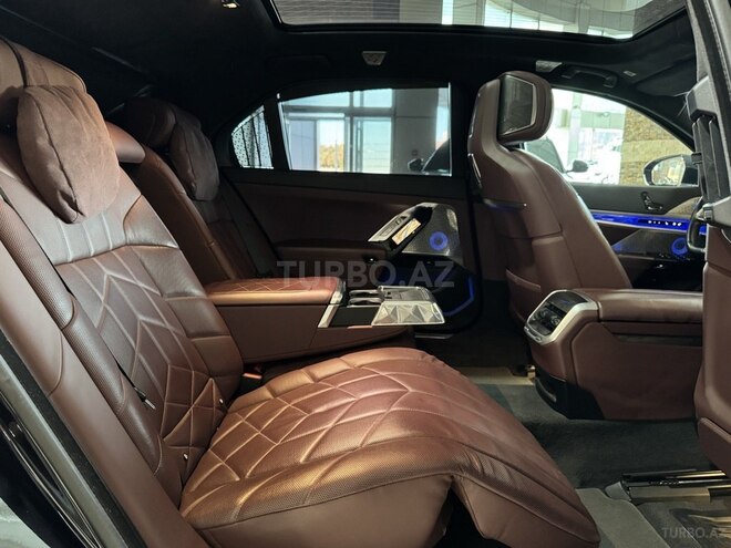 BMW i7 M70 2023, 89,000 km - 0.0 l - Bakı