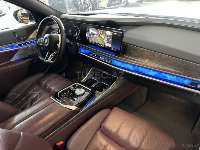 BMW i7 M70 2023, 89,000 km - 0.0 l - Bakı