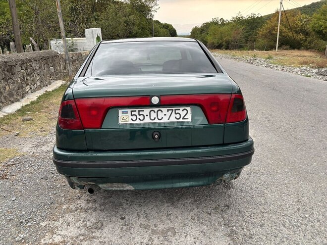 Volkswagen Polo 1995, 250,000 km - 1.6 л - Şəki