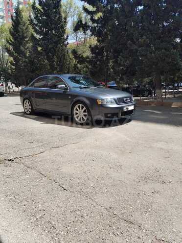 Audi A4 2004, 400,000 km - 1.8 л - Sumqayıt