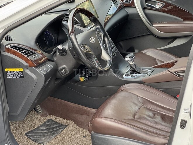 Hyundai Grandeur 2015, 218,000 km - 2.2 л - Sumqayıt