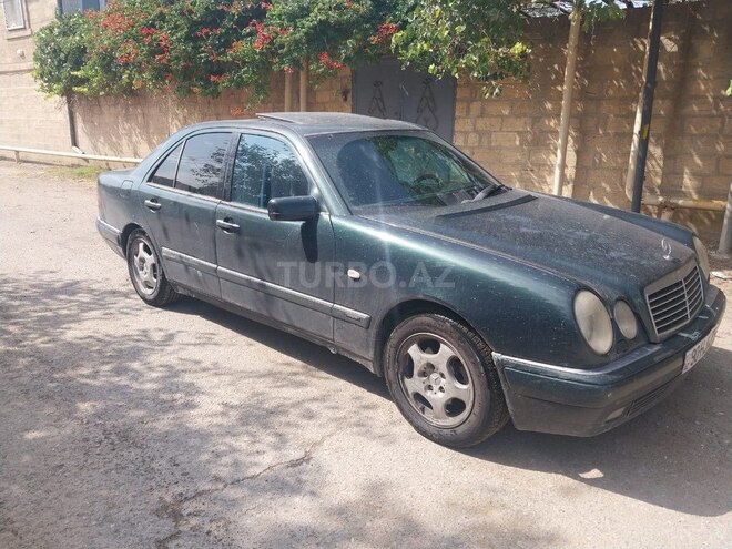 Mercedes E 200 1997, 326,000 km - 2.0 l - Bakı