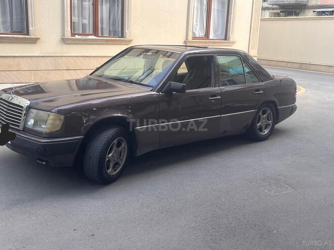 Mercedes 220 E 1993, 500,000 km - 2.2 l - Bakı