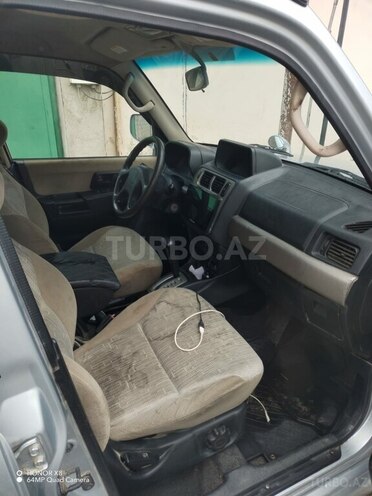 Mitsubishi Pajero io 2003, 350,000 km - 2.0 л - Quba