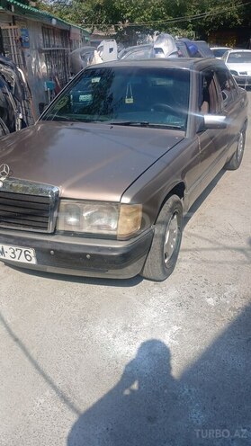 Mercedes 190 1991, 250,000 km - 2.0 l - Bakı
