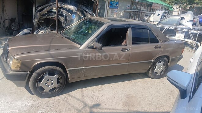 Mercedes 190 1991, 250,000 km - 2.0 l - Bakı