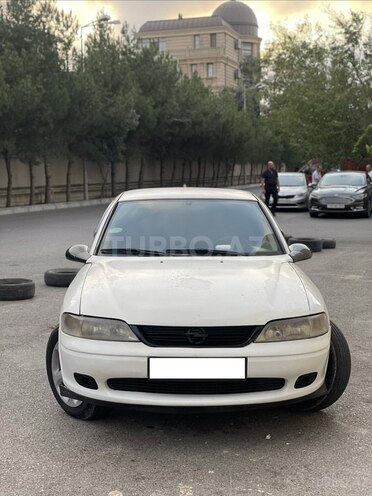 Opel Vectra 1999, 319,000 km - 1.8 l - Bakı