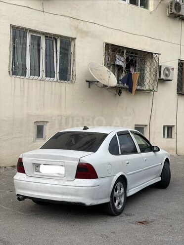 Opel Vectra 1999, 319,000 km - 1.8 l - Bakı