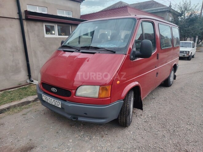 Ford Transit 2000, 376,000 km - 2.5 l - Quba