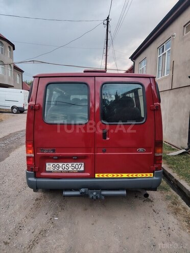 Ford Transit 2000, 376,000 km - 2.5 l - Quba