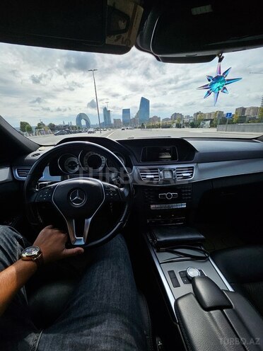 Mercedes E 250 2013, 390,000 km - 2.1 л - Bakı