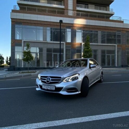 Mercedes E 250 2013, 390,000 km - 2.1 л - Bakı
