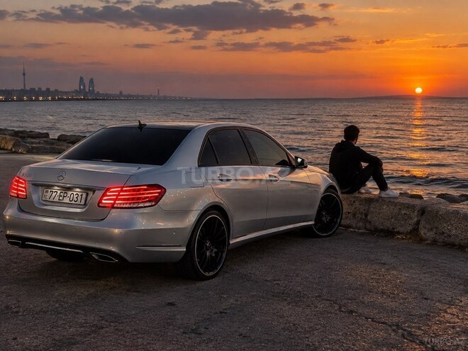 Mercedes E 250 2013, 390,000 km - 2.1 л - Bakı
