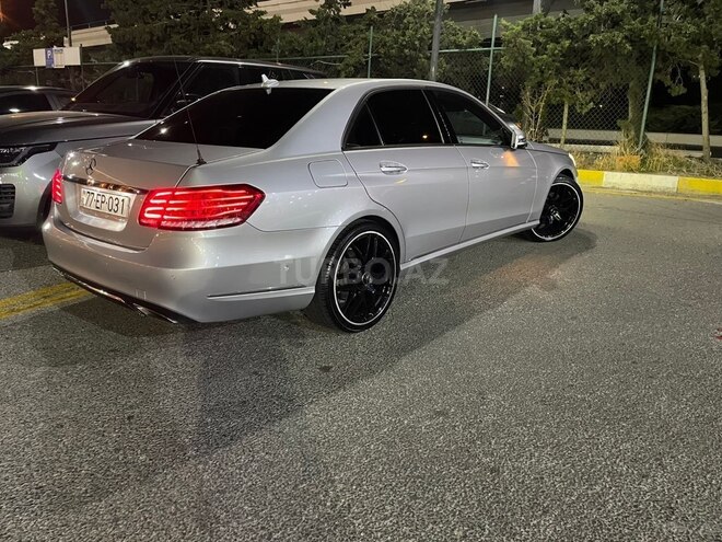 Mercedes E 250 2013, 390,000 km - 2.1 л - Bakı