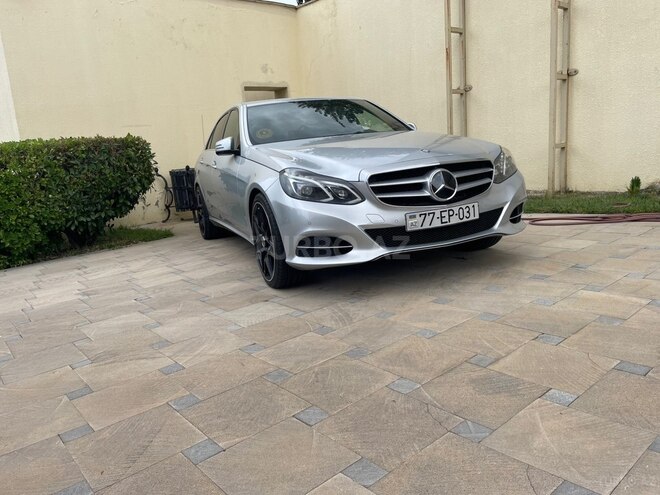 Mercedes E 250 2013, 390,000 km - 2.1 л - Bakı