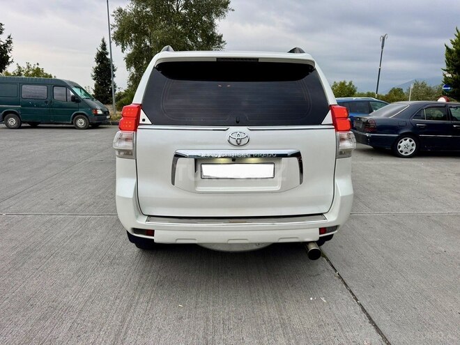 Toyota Land Cruiser Prado 2012, 182,000 km - 2.7 l - Qəbələ
