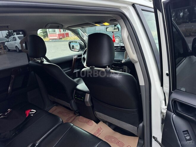Toyota Land Cruiser Prado 2012, 182,000 km - 2.7 l - Qəbələ