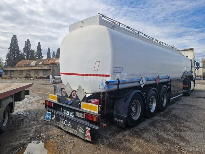 DAF 105 XF 2011, 1,250,000 km - 12.0 l - Gəncə