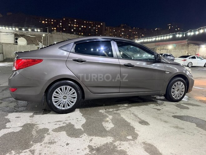 Hyundai Accent 2011, 235,000 km - 1.4 l - Bakı