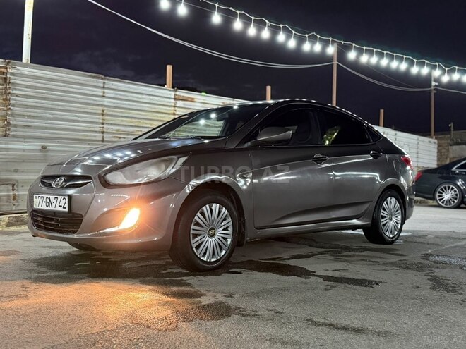 Hyundai Accent 2011, 235,000 km - 1.4 l - Bakı