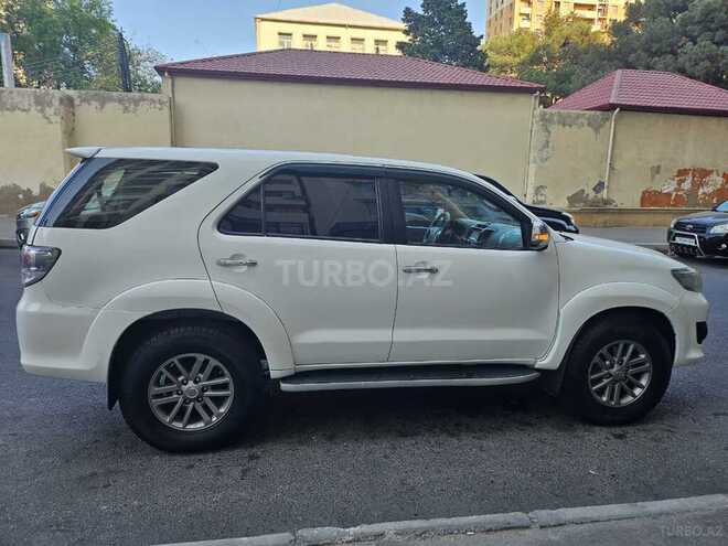 Toyota Fortuner 2011, 187,000 km - 2.7 л - Bakı