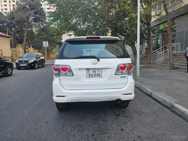 Toyota Fortuner 2011, 187,000 km - 2.7 л - Bakı