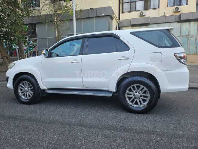 Toyota Fortuner 2011, 187,000 km - 2.7 л - Bakı