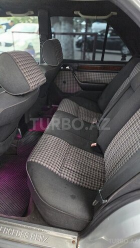 Mercedes 220 E 1993, 300,000 km - 2.2 l - Lənkəran