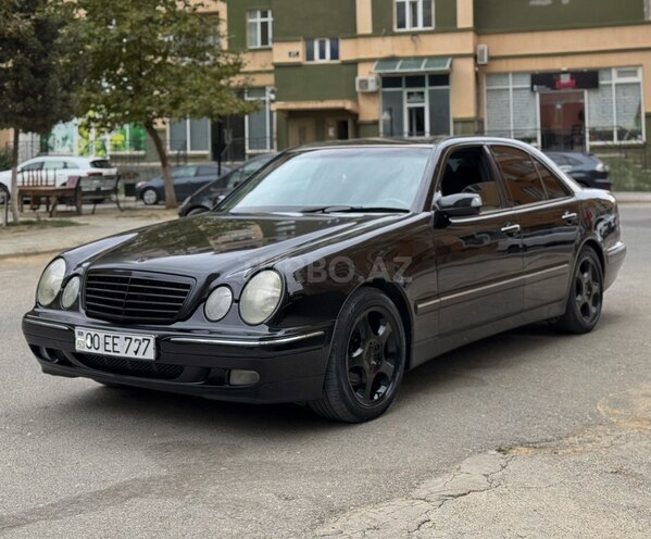 Mercedes E 320 2001, 195,000 km - 3.2 l - Bakı