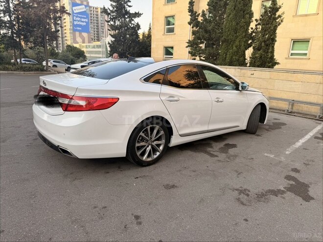 Hyundai Grandeur 2015, 187,700 km - 2.2 l - Bakı