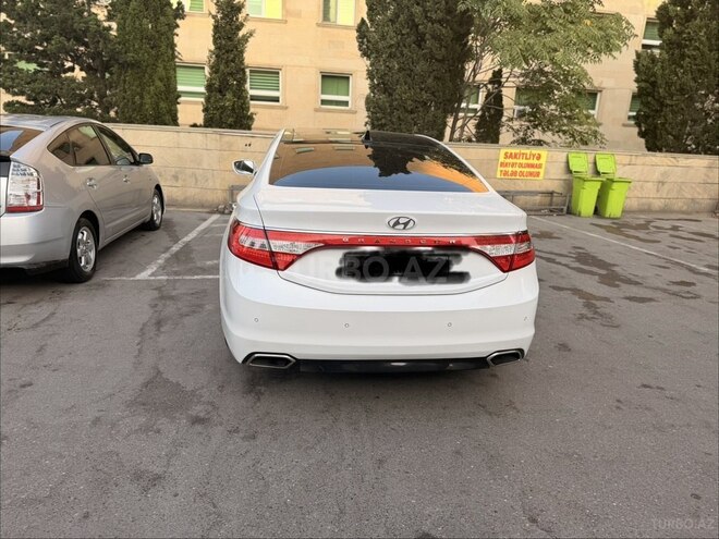 Hyundai Grandeur 2015, 187,700 km - 2.2 l - Bakı