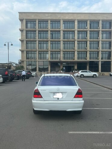 Mercedes C 200 1998, 267,600 km - 2.0 л - İmişli
