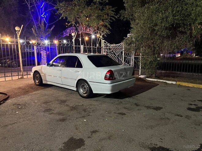 Mercedes C 240 1998, 555,846 km - 2.4 l - Bakı